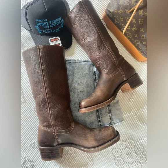 FRYE | Campus Boots 14L - Picture 7 of 8